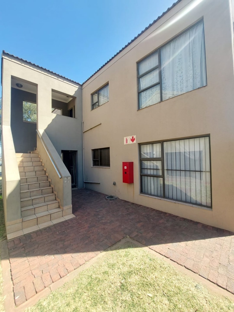 2 Bedroom Property for Sale in Sasolburg Free State